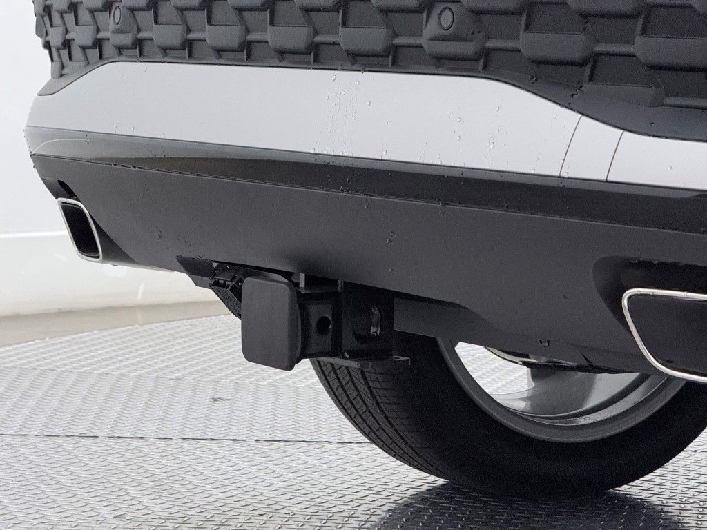 Thumbnail: 2025 Audi Q5 - 12