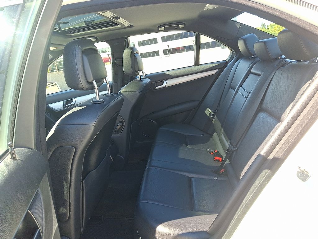 Thumbnail: 2012 Mercedes-Benz C-Class - 13