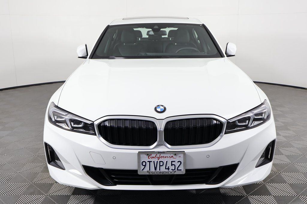 Thumbnail: 2025 BMW 3 Series - 2