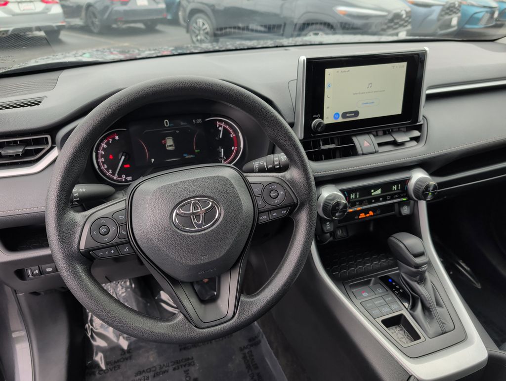 View vehicle photo 6