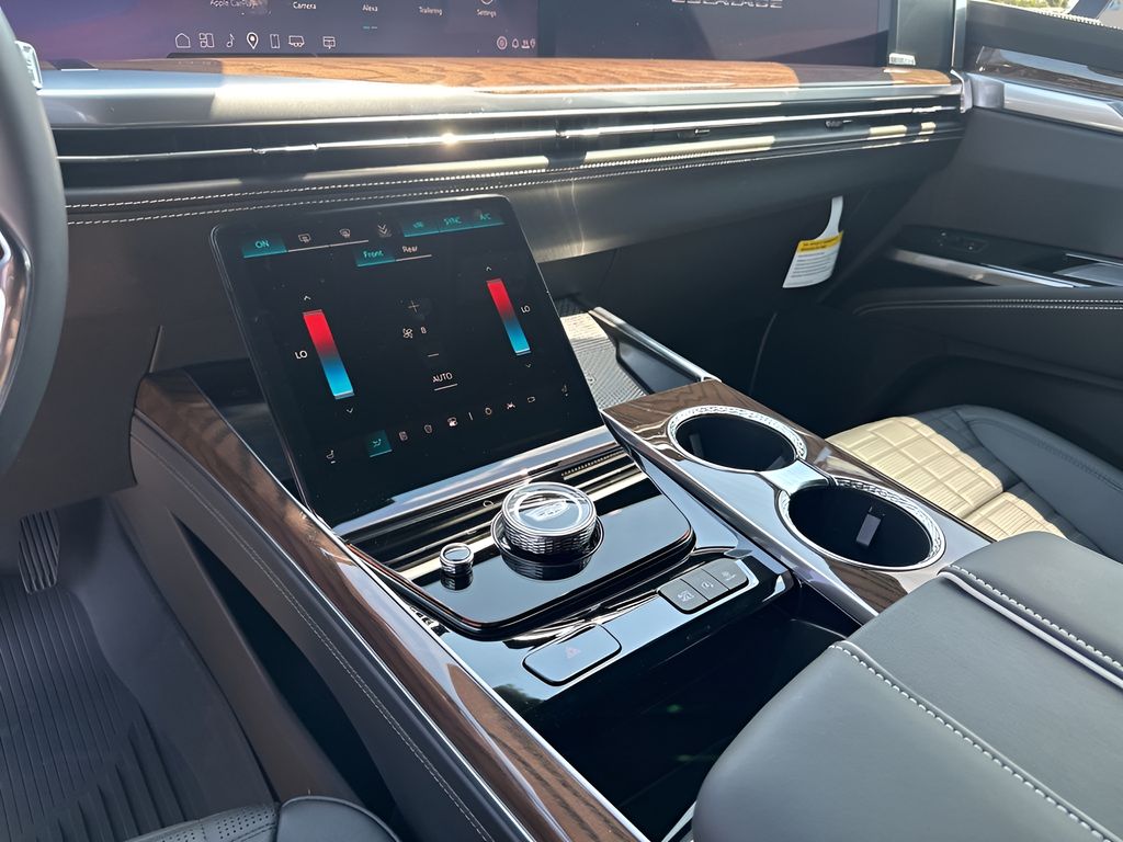 New Car 2025 Cadillac Escalade  Premium Luxury Platinum For Sale In Austin, Texas