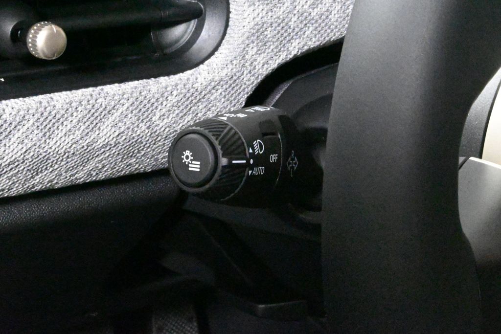 Thumbnail: 2025 MINI Cooper - 30