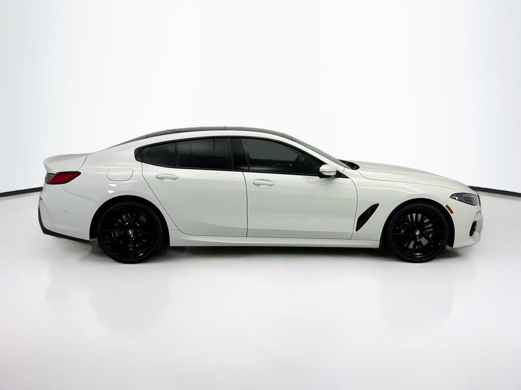 Thumbnail: 2024 BMW 8 Series - 4