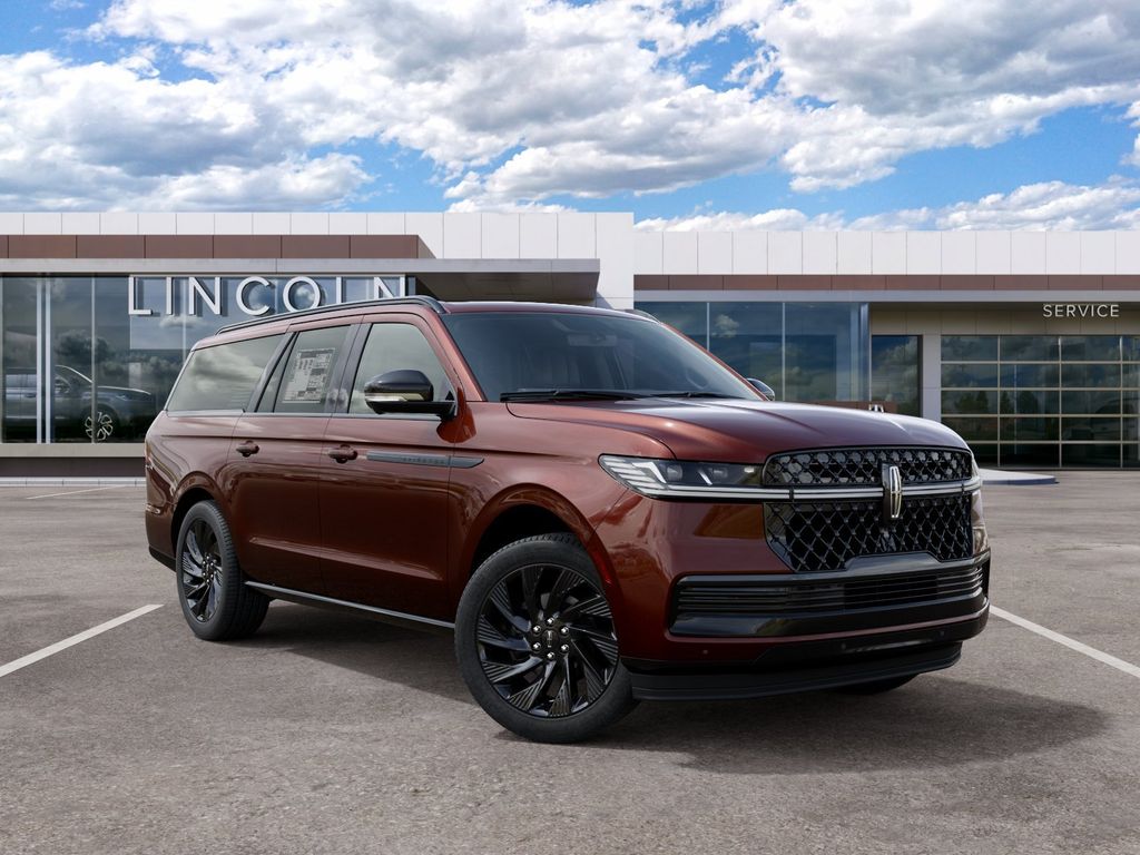 Thumbnail: 2027 Lincoln Navigator L - 4