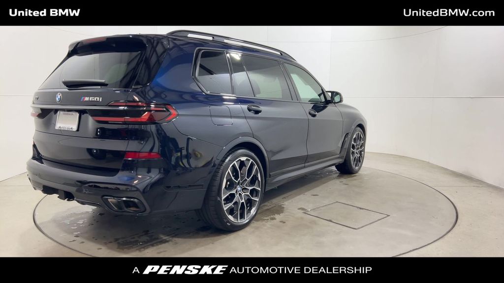 Thumbnail: 2025 BMW X7 - 8