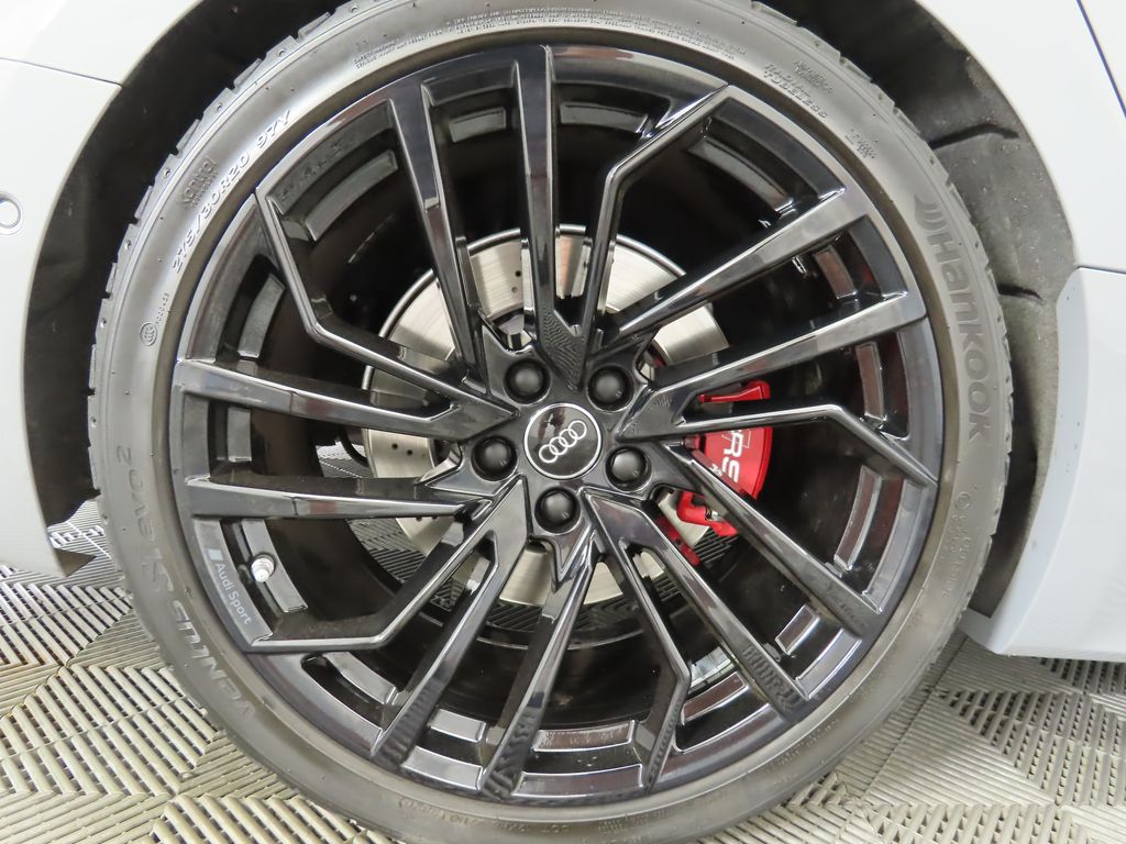 Thumbnail: 2021 Audi RS 5 - 32