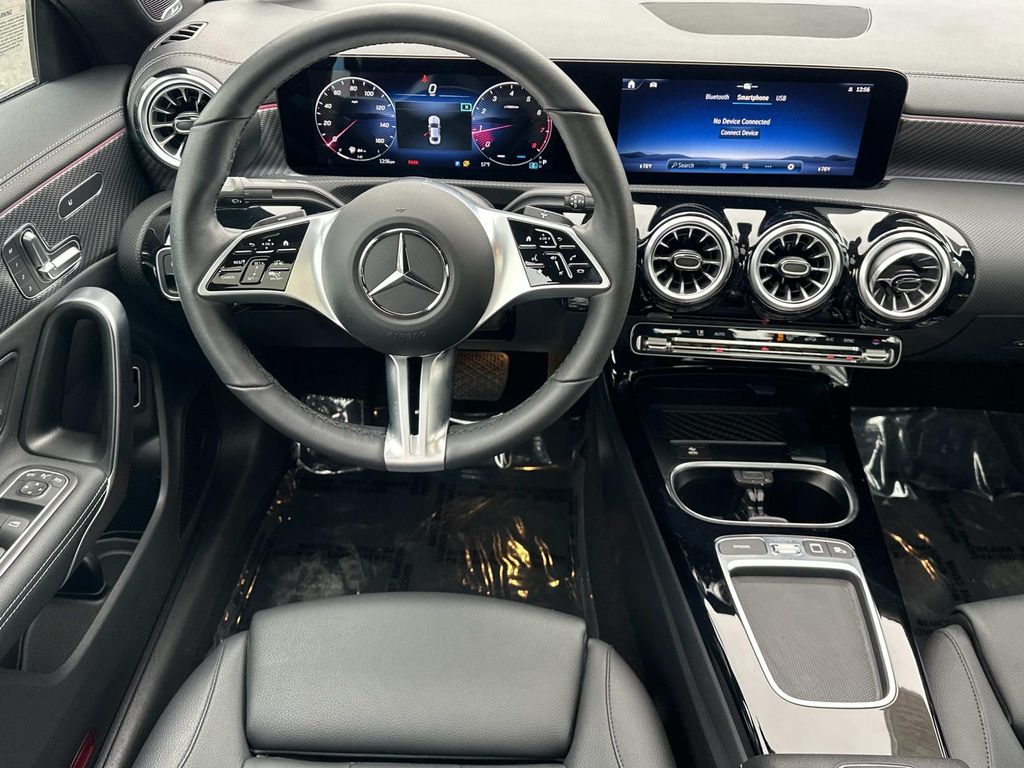 Thumbnail: 2025 Mercedes-Benz CLA - 17