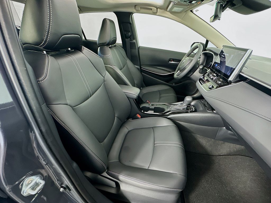 Thumbnail: 2025 Toyota Corolla - 28