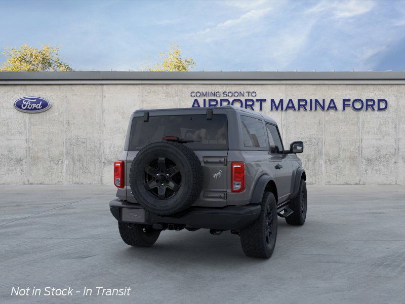 2024 Ford Bronco Black Diamond 9