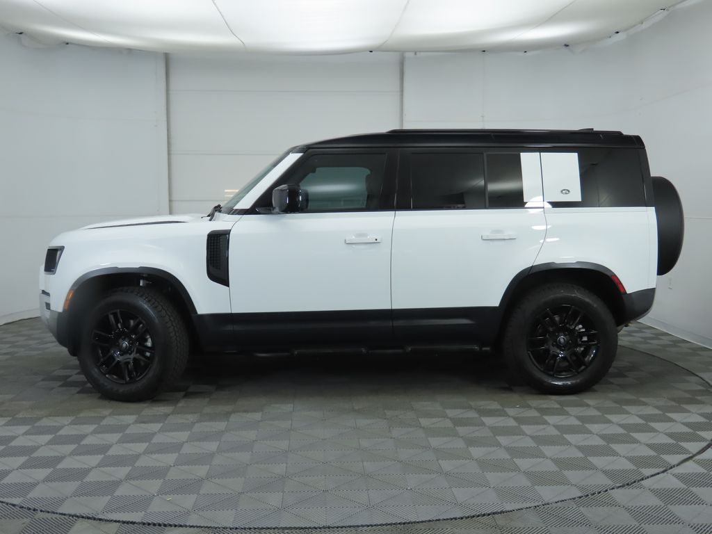 Thumbnail: 2024 Land Rover Defender - 8