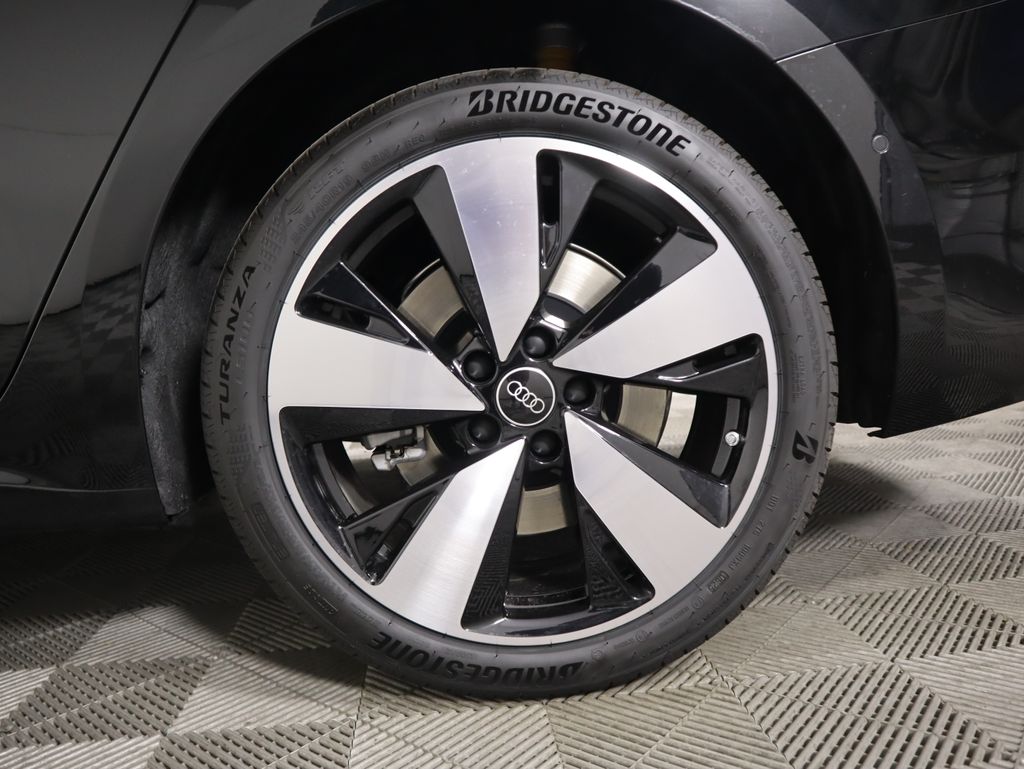 2025 Audi A5 Premium 32
