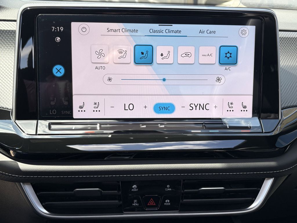 New 2026 Pure Gray Volkswagen 2.0T SEL Premium R-Line image 20