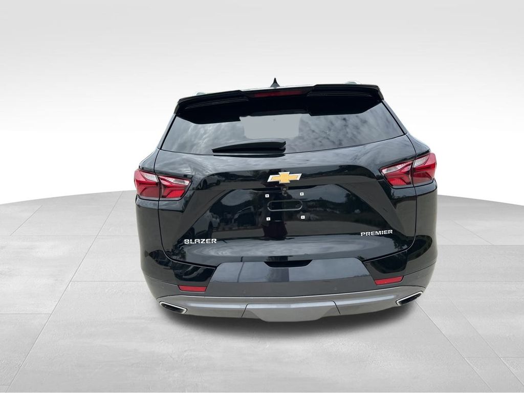 2022 Black Chevrolet Blazer Premier FWD SUV