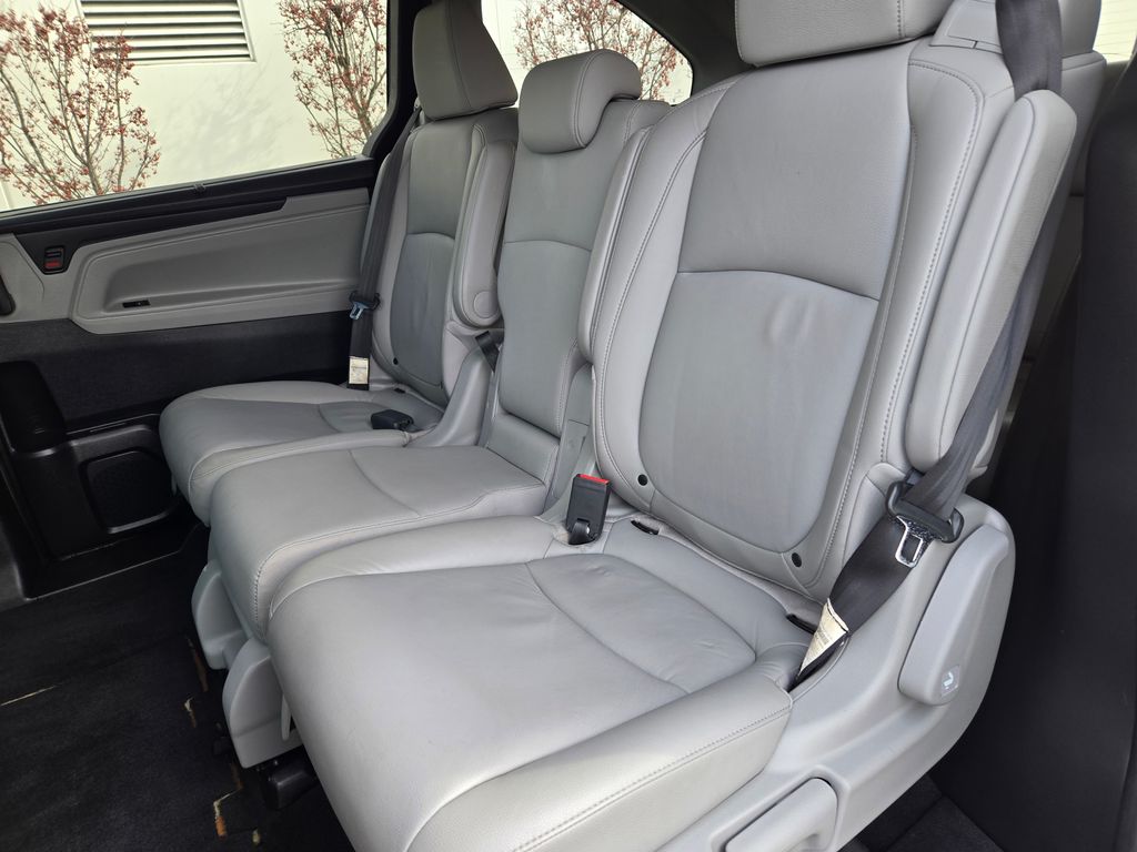 2019 Honda Odyssey EX-L 32