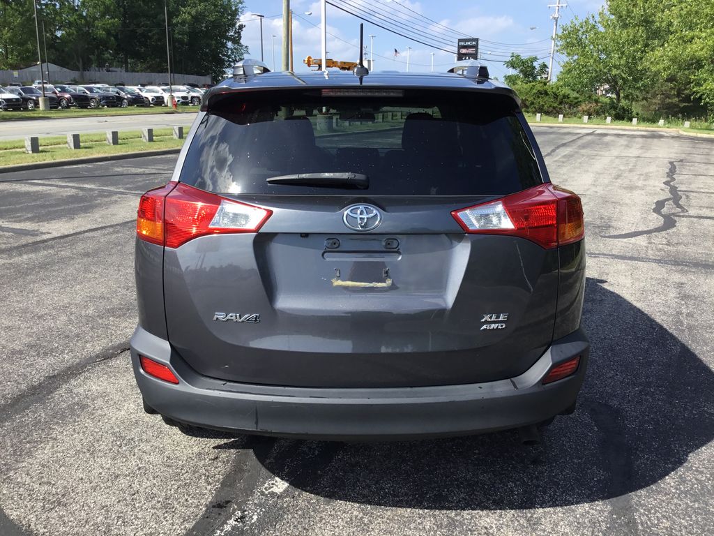 Thumbnail: 2015 Toyota RAV4 - 4
