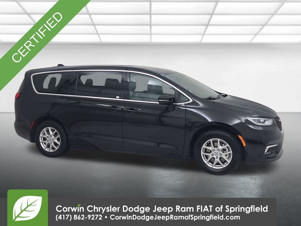 2025 Chrysler Pacifica Select FWD