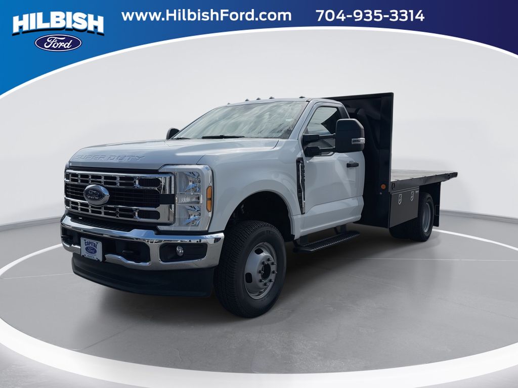 2024 Ford Chassis Cab F-350® XL