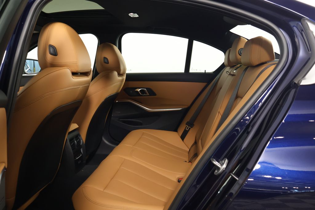 2025 BMW 3 Series 330i 6