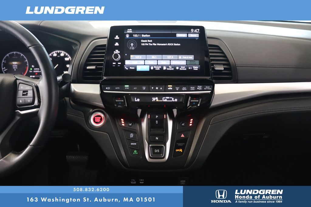 Used 2025 Honda Odyssey Van