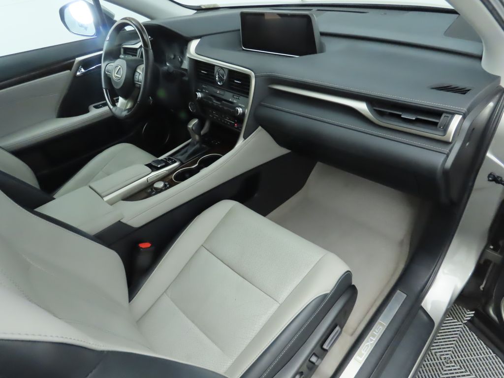 Thumbnail: 2017 Lexus RX - 18