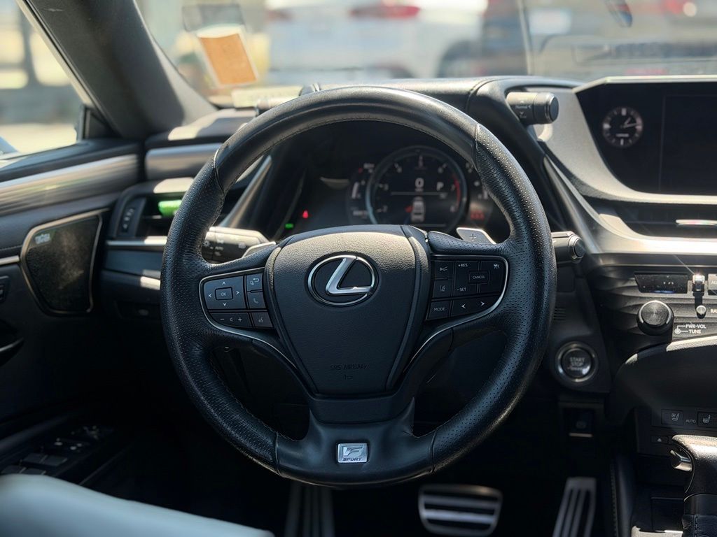 Used 2019 Lexus ES Sedan