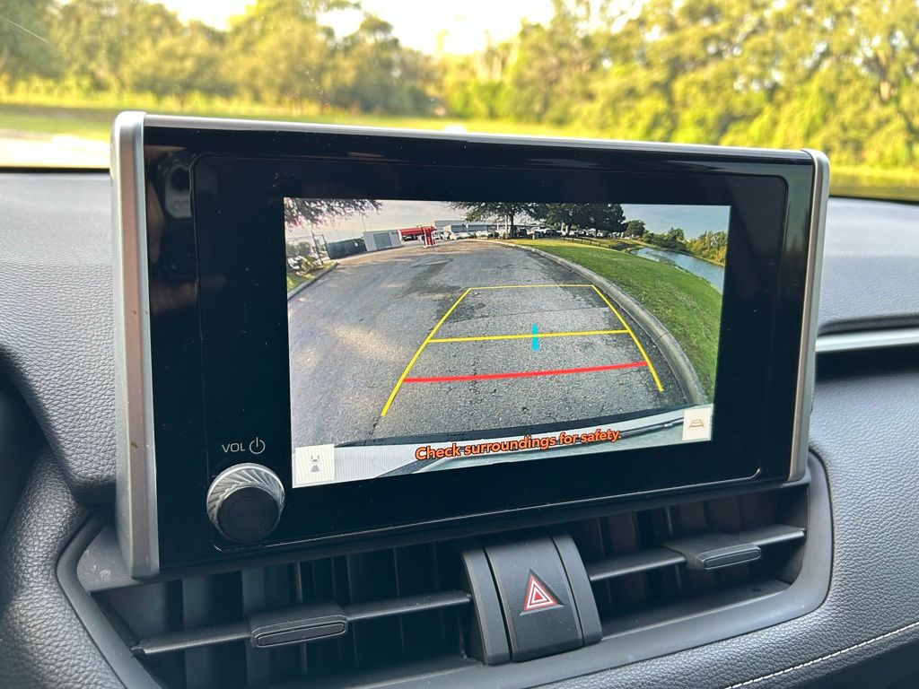 Thumbnail: 2023 Toyota RAV4 - 24