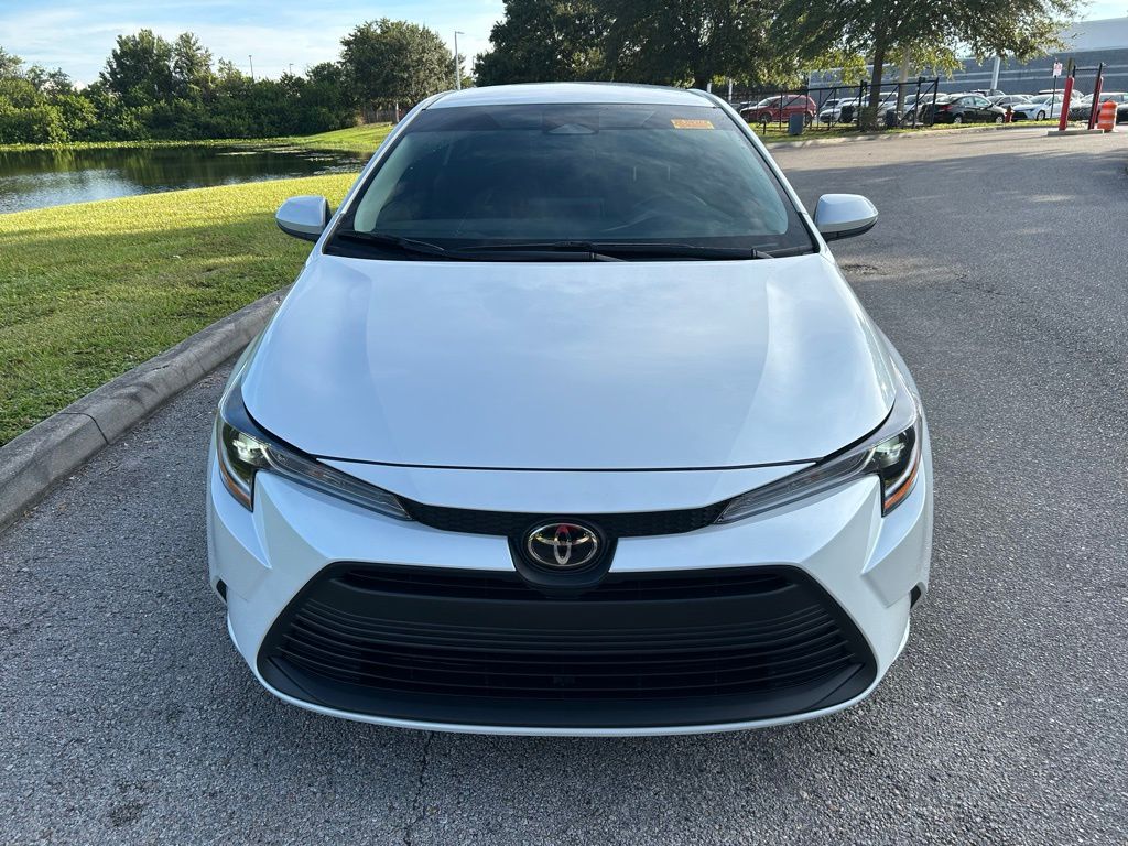 Thumbnail: 2025 Toyota Corolla - 8