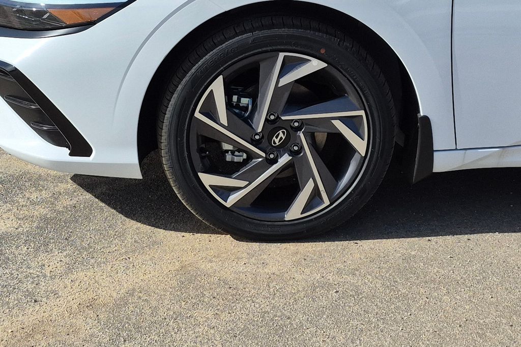 New 2026 White Hyundai Limited image 11