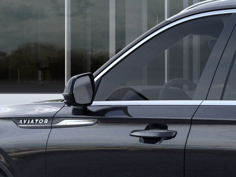 Thumbnail: 2026 Lincoln Aviator - 20