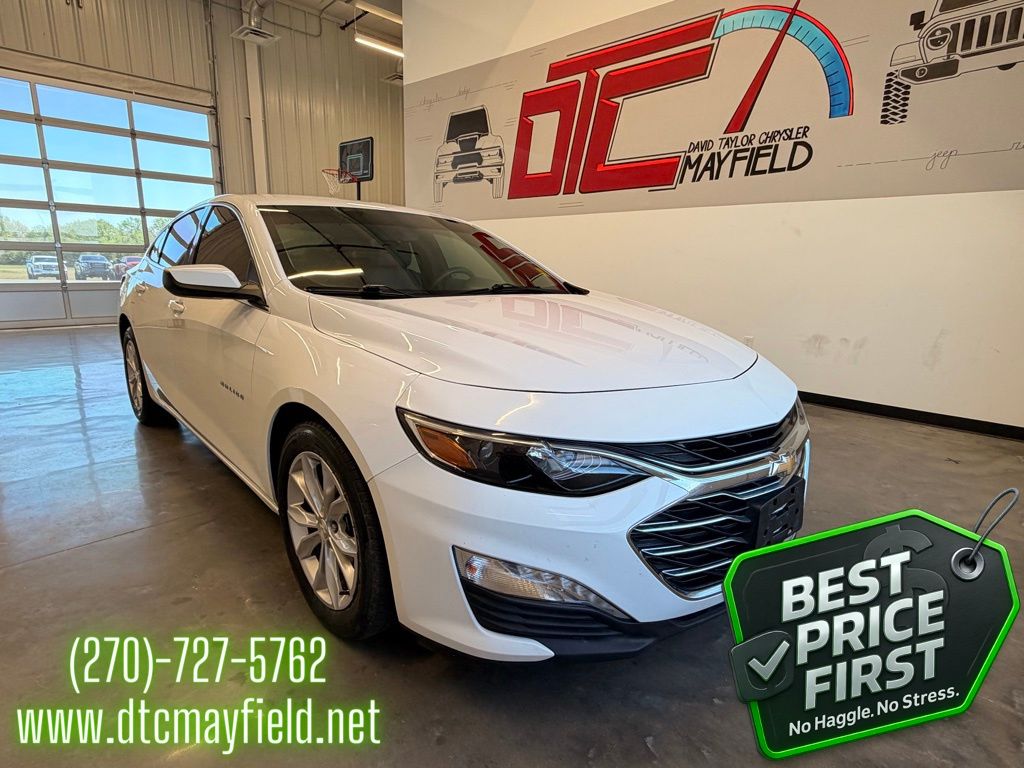 Summit White 2022 Chevrolet Malibu LT FWD Sedan Front-Wheel Drive Continuously Variable Transmission