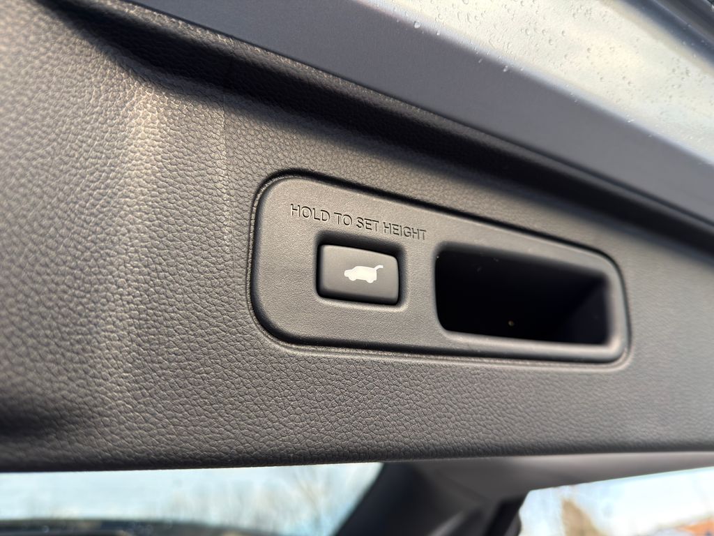 Thumbnail: 2026 Honda Pilot - 24