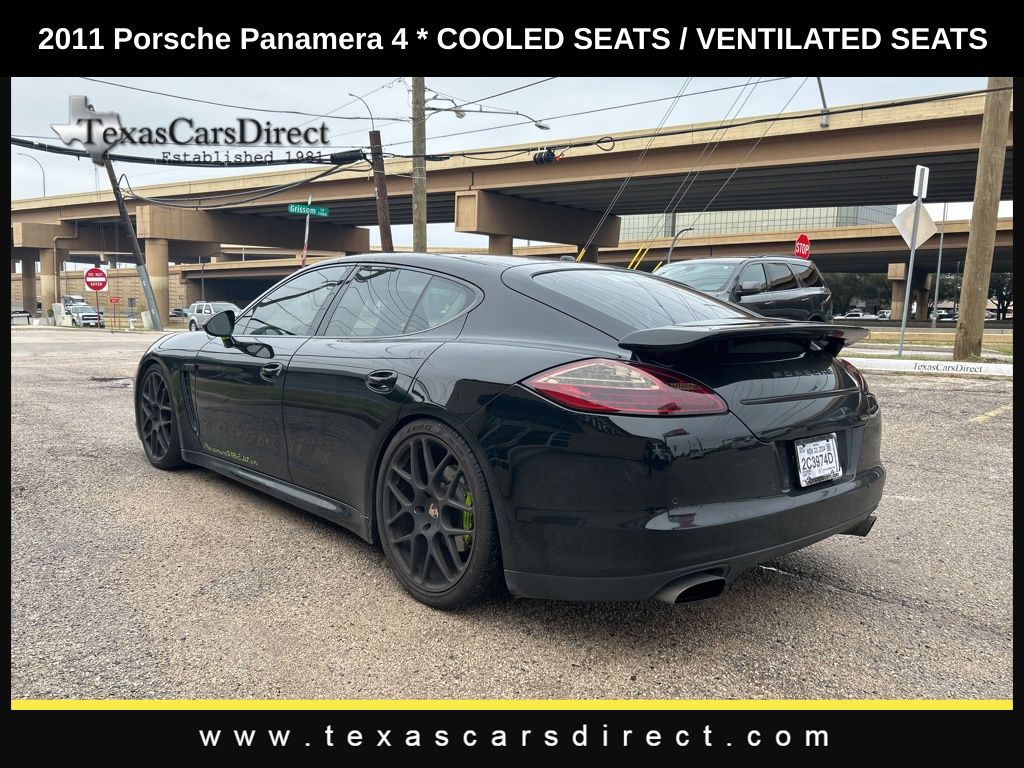 2011 Porsche Panamera 4 2