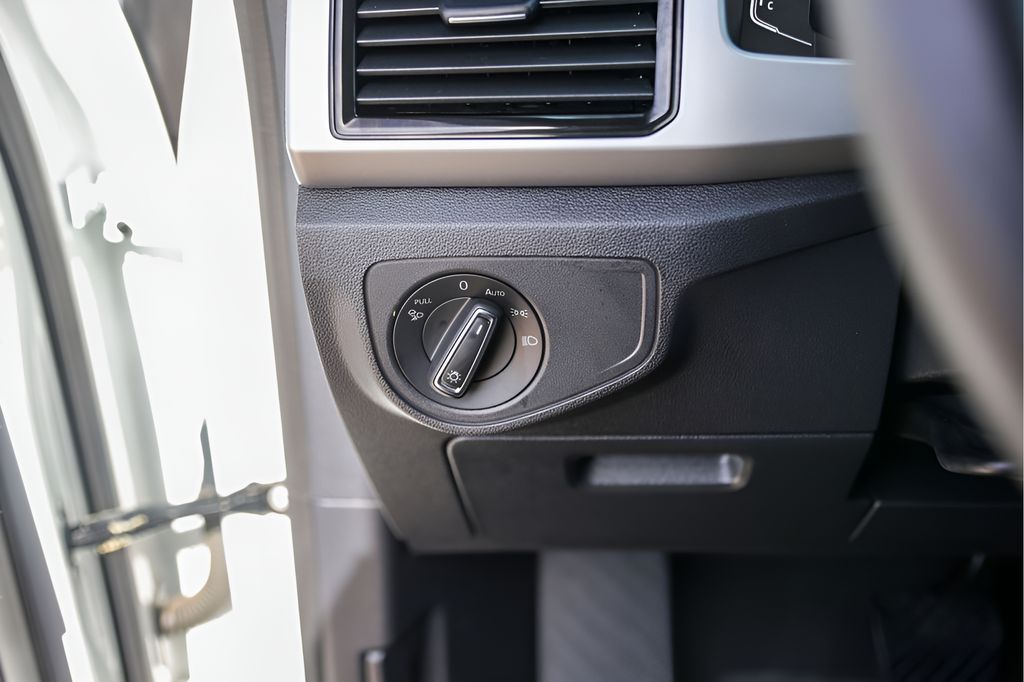 Used Car 2023 Volkswagen Atlas Cross Sport  2.0t Se W/technology For Sale Under $30,000 In Austin, Texas