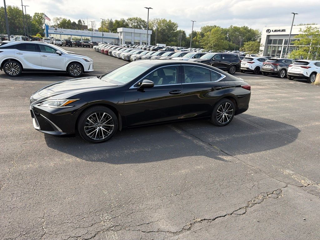 Black (Obsidian) 2024 Lexus ES Sedan All-Wheel Drive 8-Speed Automatic