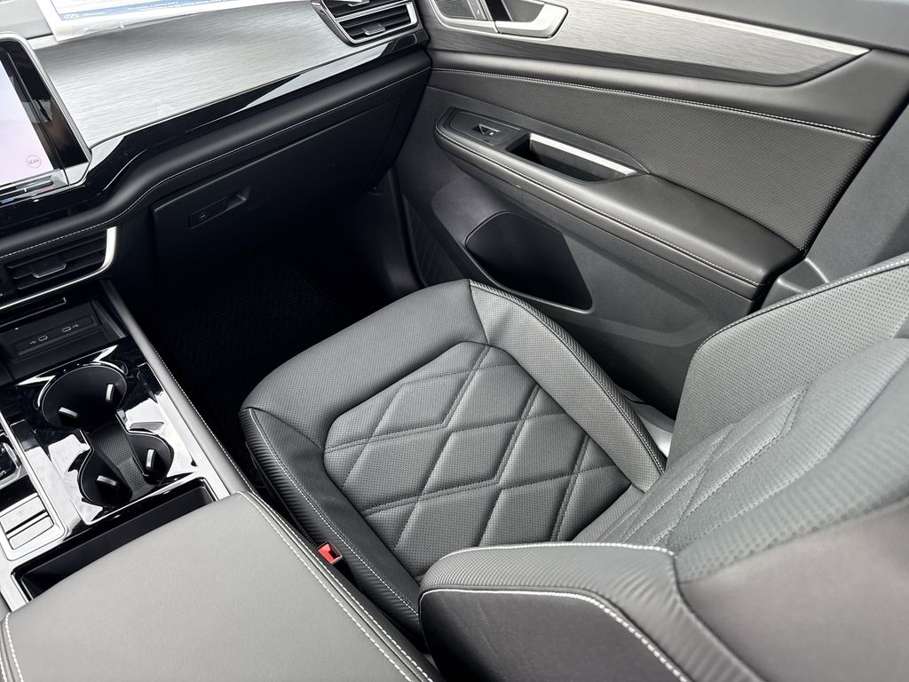 2026 Volkswagen Atlas Cross Sport 2.0T SE w/Technology Black at DeMontrond Auto Country