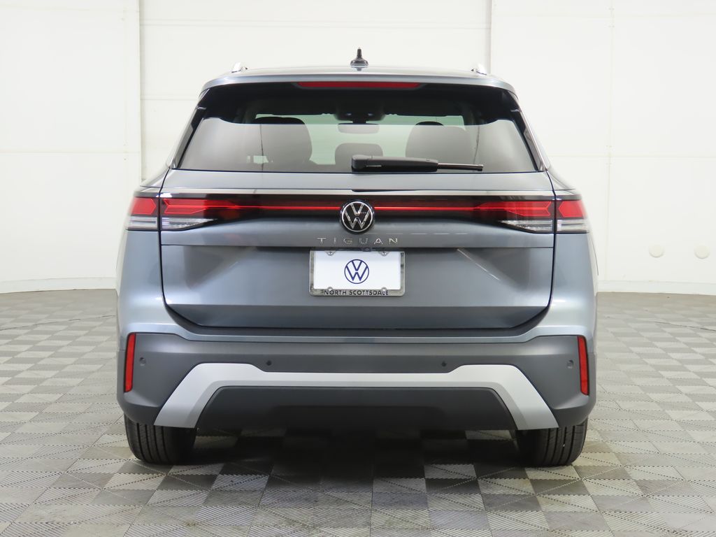 Thumbnail: 2025 Volkswagen Tiguan - 6