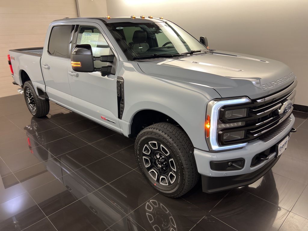 2025 Ford F-350SD Platinum