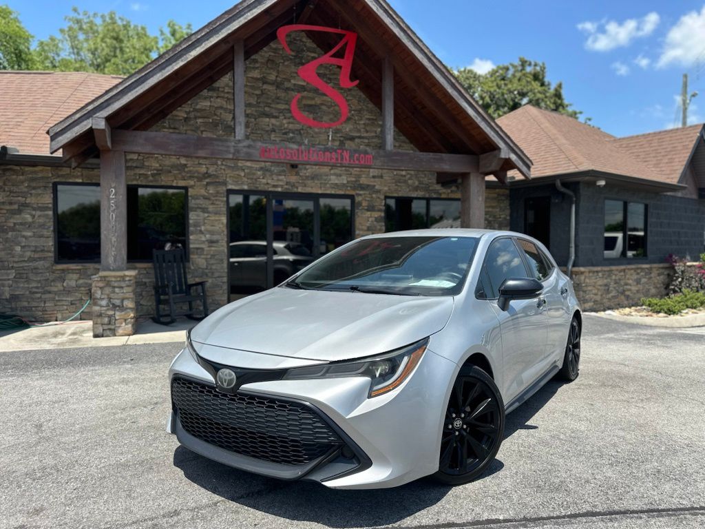 Classic Silver Metallic 2020 Toyota Corolla Hatchback Hatchback Front-Wheel Drive Continuously Variable Transmission