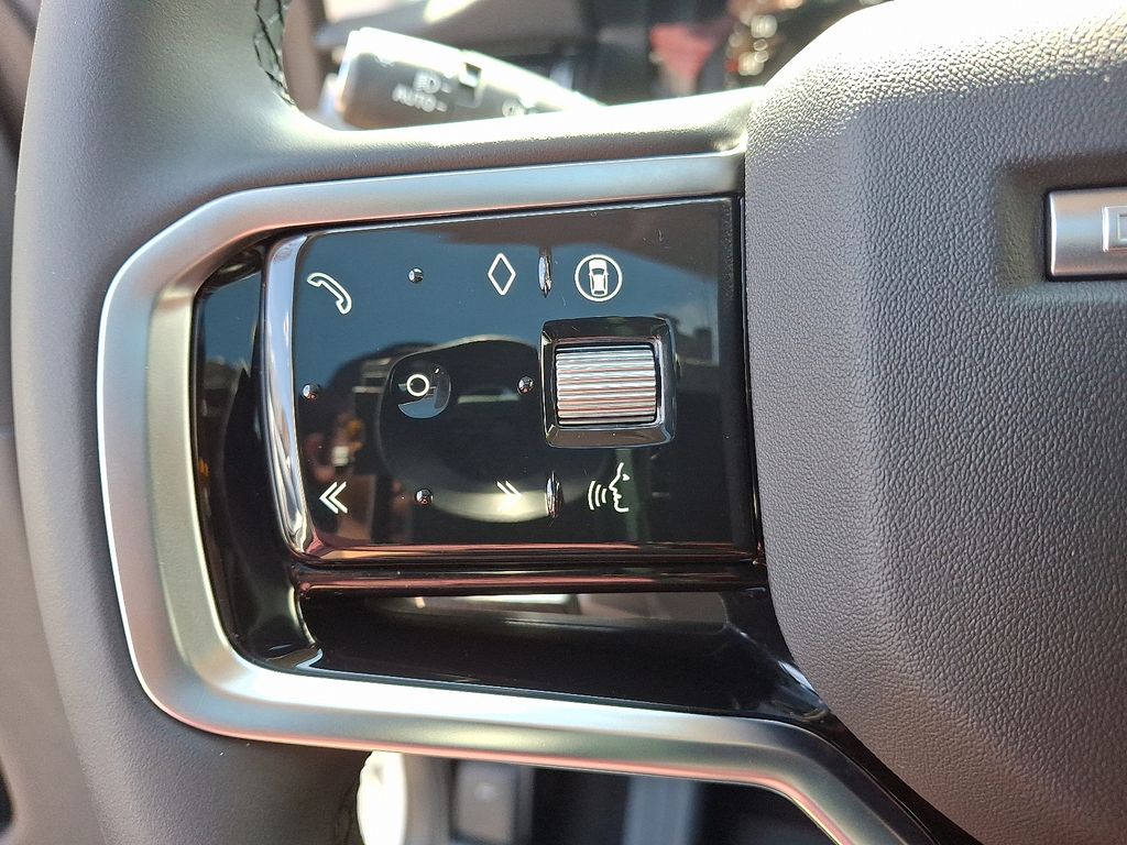 2024 Land Rover Discovery Sport S 24