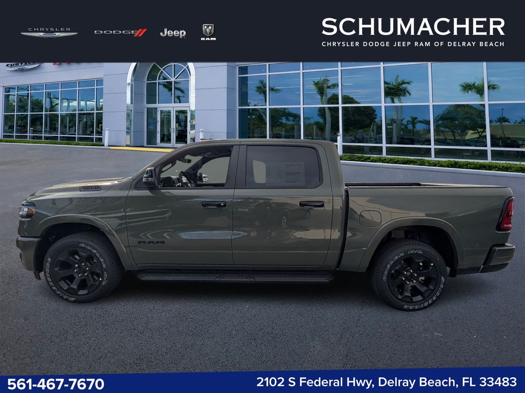 View vehicle photo 4