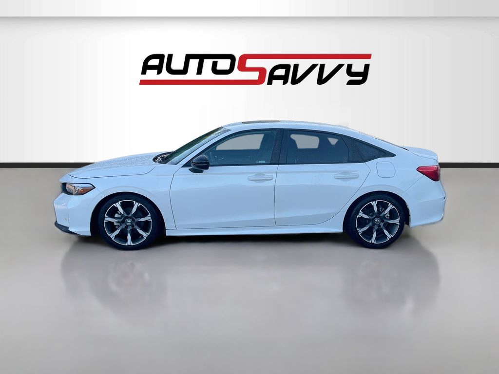 Used 2025 White Honda Sport Touring image 4