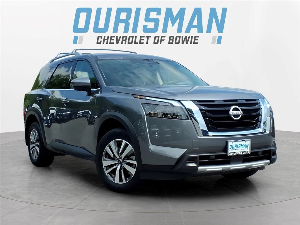 Gray (Gun Metallic) 2025 Nissan Pathfinder SUV / Crossover Front-Wheel Drive 9-Speed Automatic
