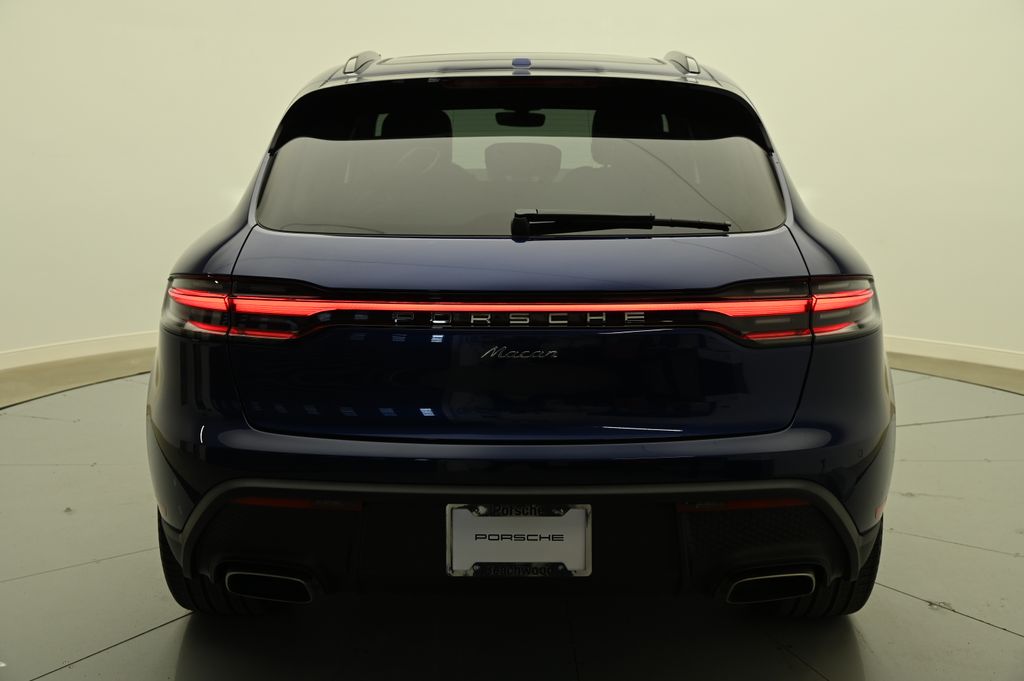 Thumbnail: 2025 Porsche Macan - 27