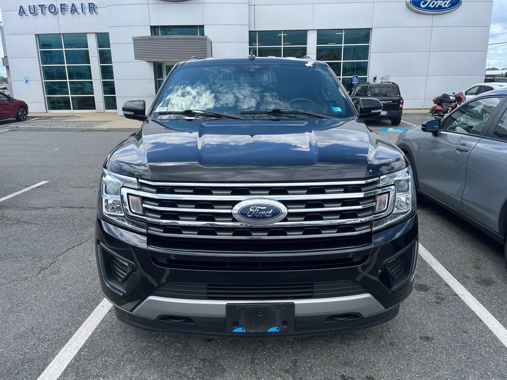  2021 Ford Expedition XLT 4WD   