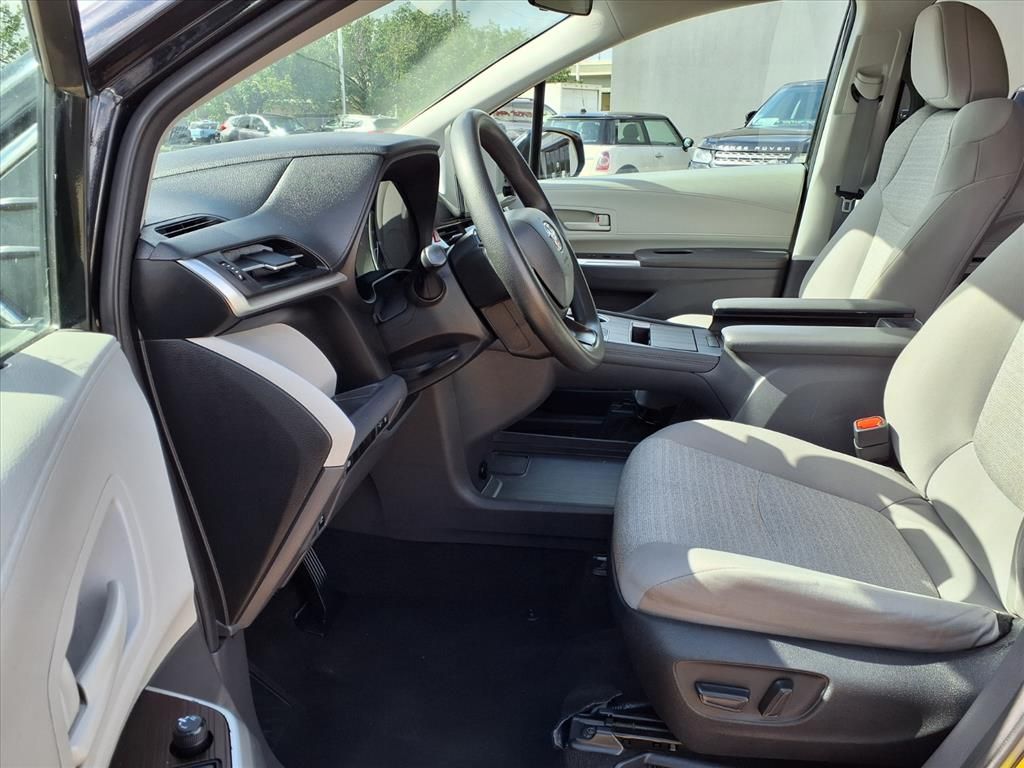 2023 Toyota Sienna LE Black at Monument Chevrolet