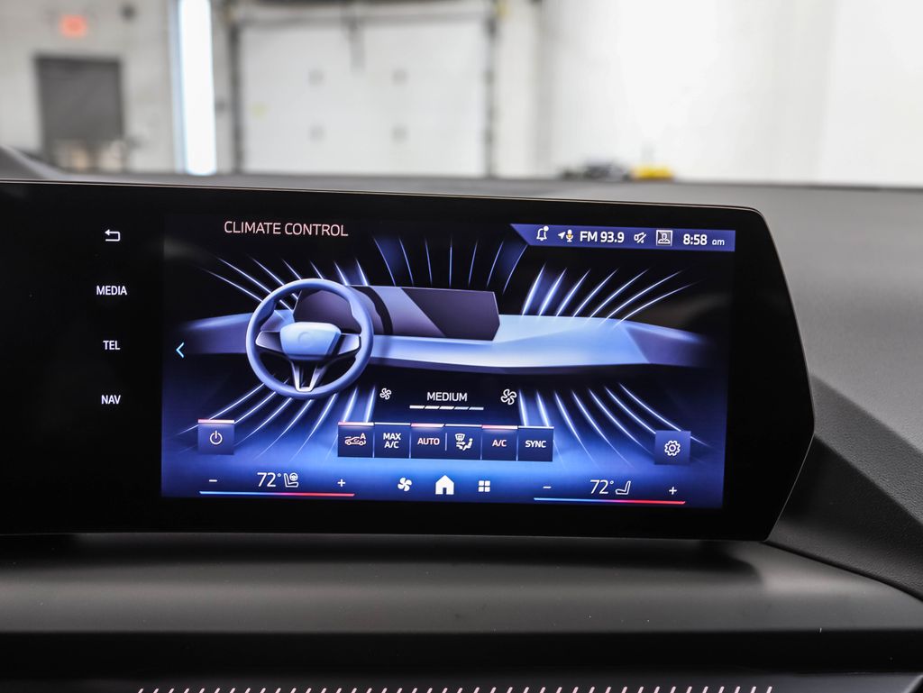 Thumbnail: 2026 BMW 2 Series - 18