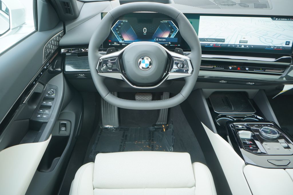 Thumbnail: 2025 BMW 5 Series - 16
