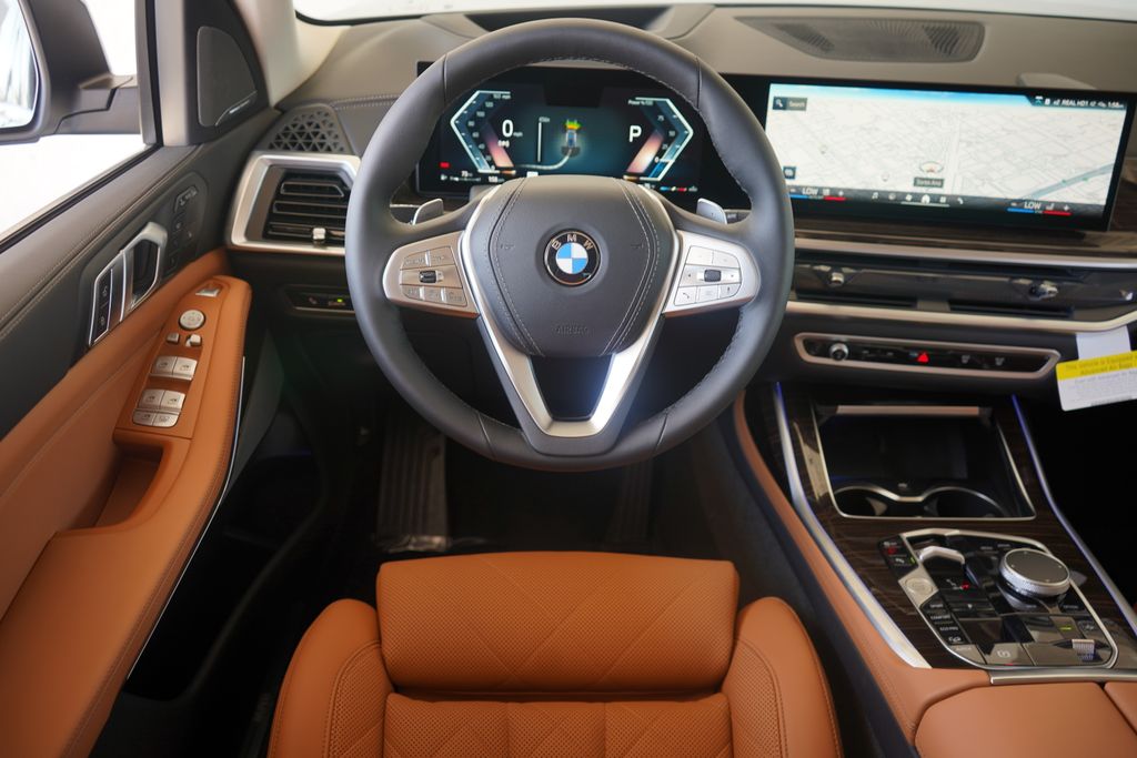 2024 BMW X7 xDrive40i 15