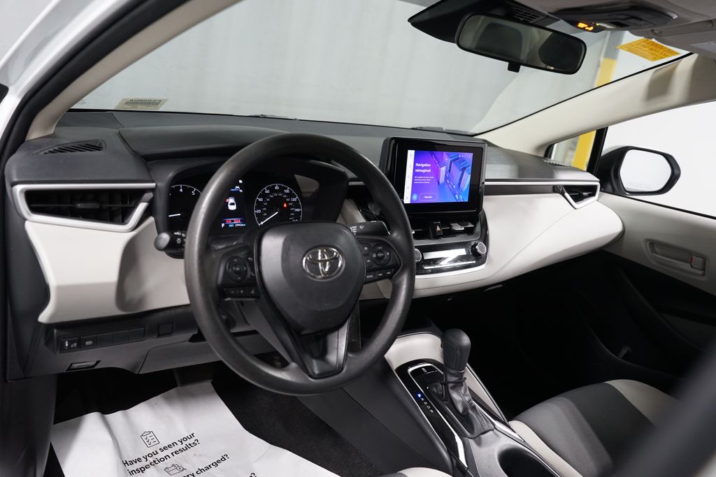 Thumbnail: 2023 Toyota Corolla - 11