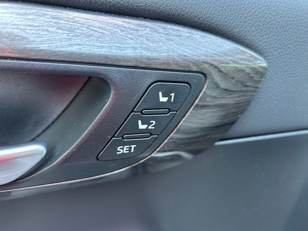 2024 Toyota Highlander Platinum 19